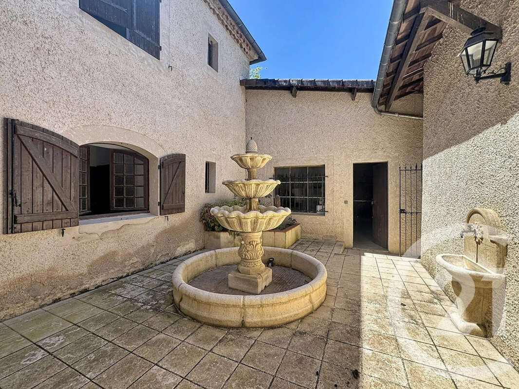 Maison 288 m² à Vic-Fezensac  - photo 7