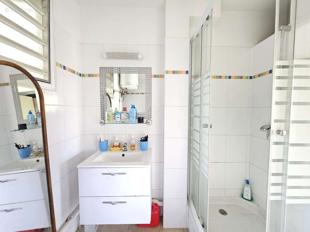 Appartement à LES TROIS-ILETS