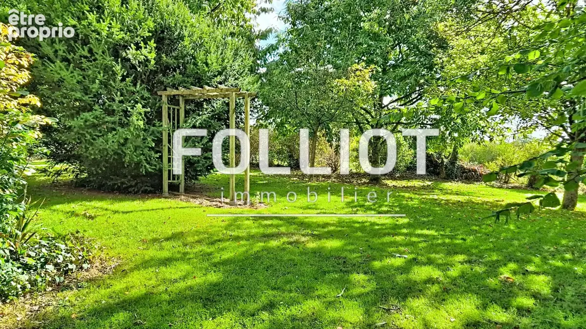 A vendre à St Sauveur la Pommeraye - Maison de plain-pied sur sous-sol et dépendance - photo 3