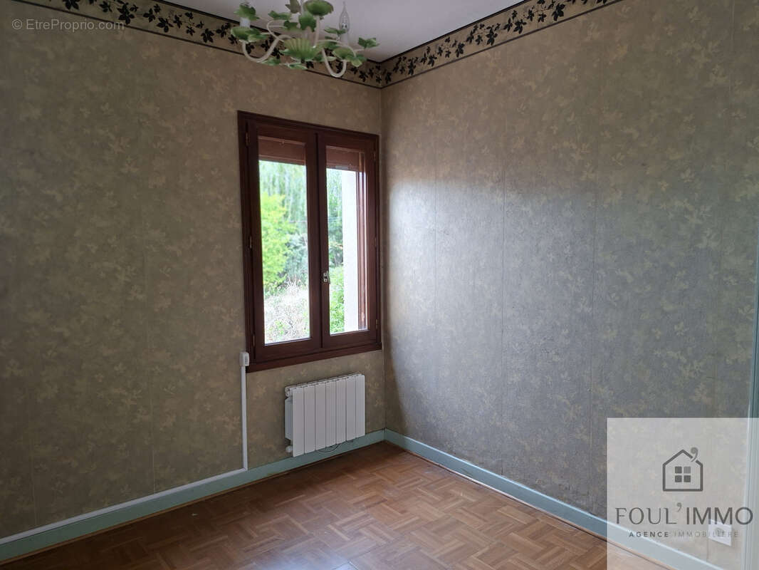 Exclusivite foulayronnes : maison t 5 avec jardin. a rafraichir - photo 9