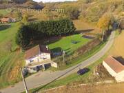 Photo 1 - Maison à LUSIGNAN-PETIT