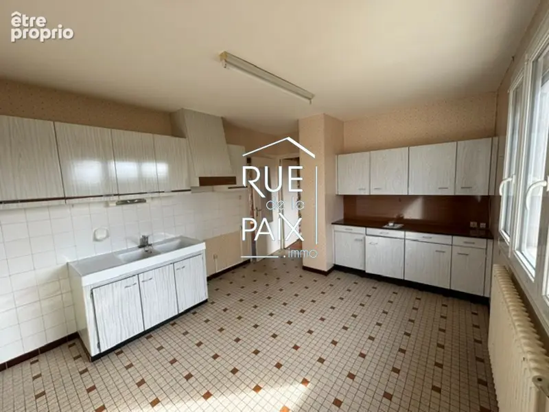 Le tallud maison de 76 m² avec sous-sol et terrain arboré de 2 252 m² - photo 4