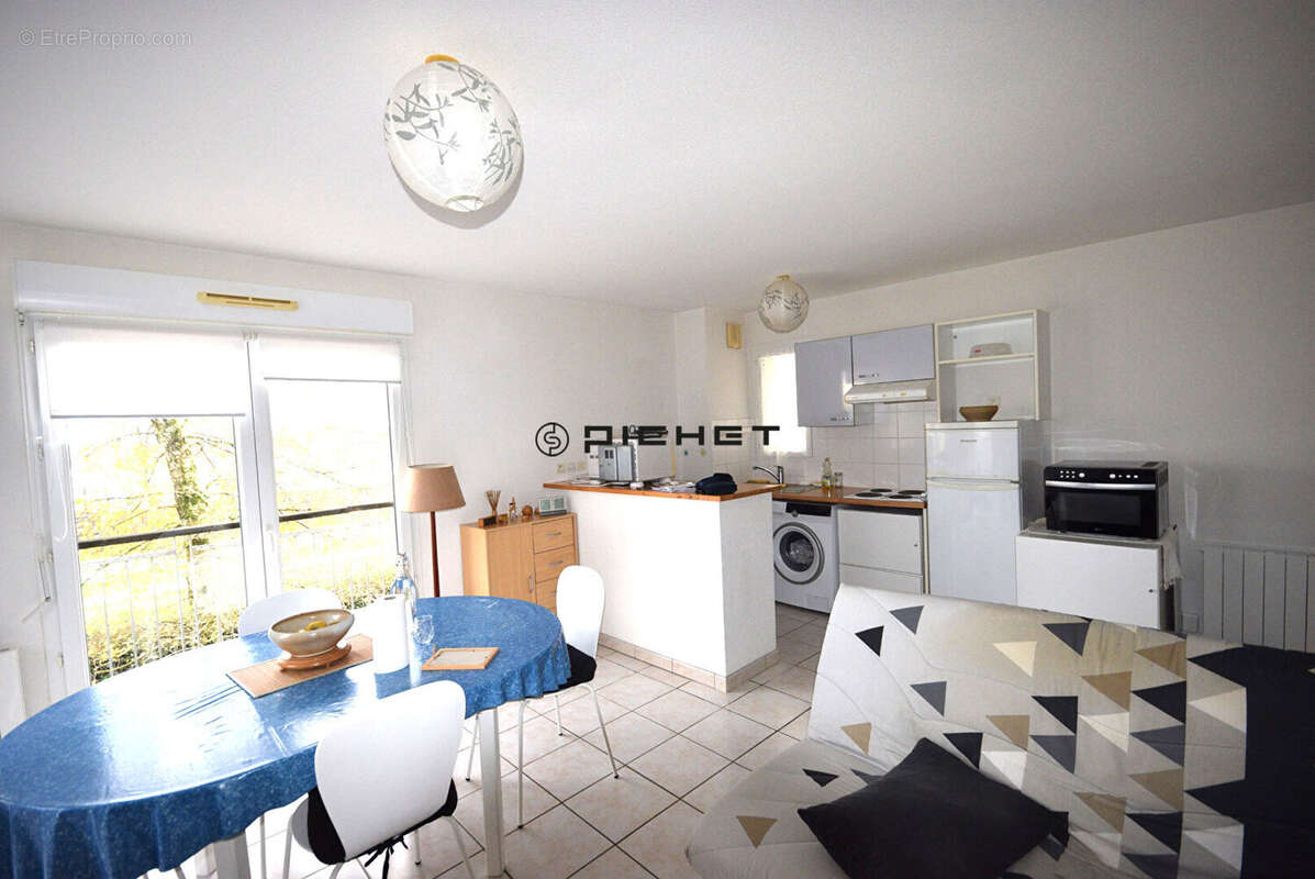 Appartement à CHAURAY