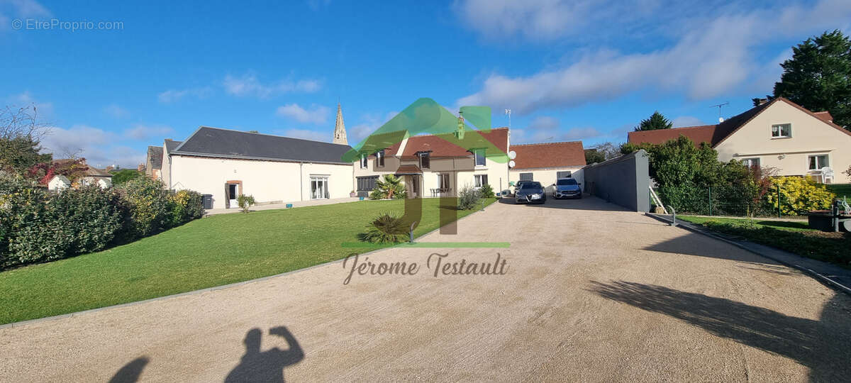 Maison à CHATEAUDUN