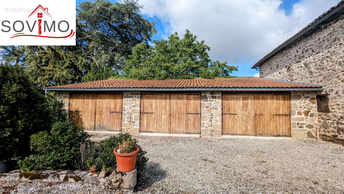 Maison à LESTERPS