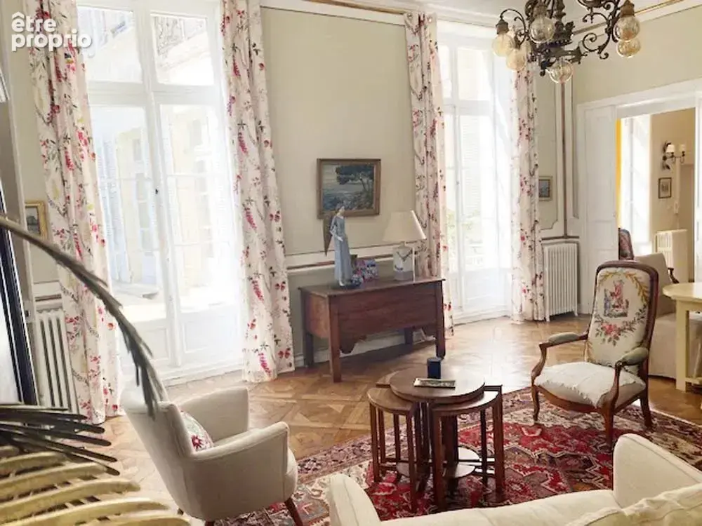 Avignon Intra-Muros: Appartement 160 m² avec Vaste Terrasse - photo 11