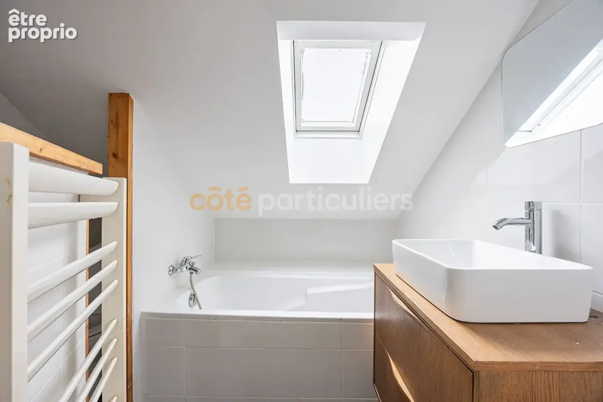 Nantes/saint-clair -- t3 de charme en duplex -- 85m² carrez, 120m² au sol - photo 7