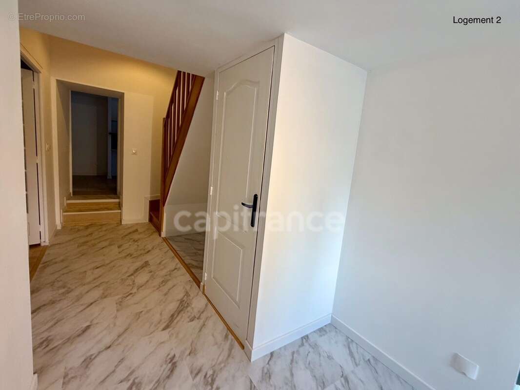 Maison avec deux logements indépendants : une opportunité rare pour habiter, investir ou réunir plusieurs générations - photo 32