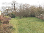 Terrain à SAINT-BRICE-EN-COGLES