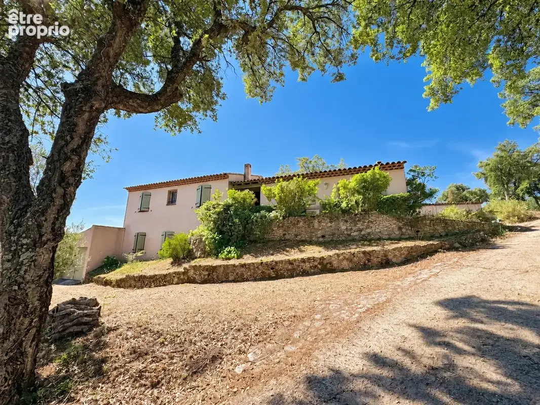 Maison 8 pièces 165 m² à vendre à Plan-De-La-Tour (83120) - photo 4
