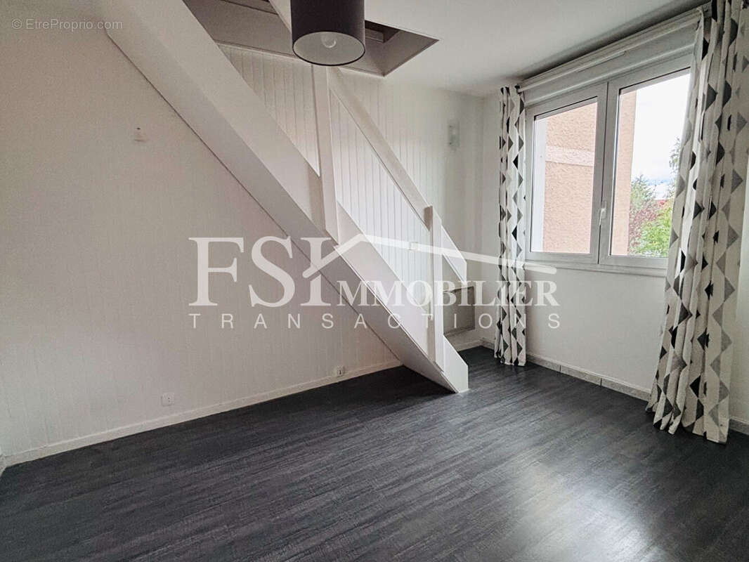 Maison à SAINT-LEU-LA-FORET