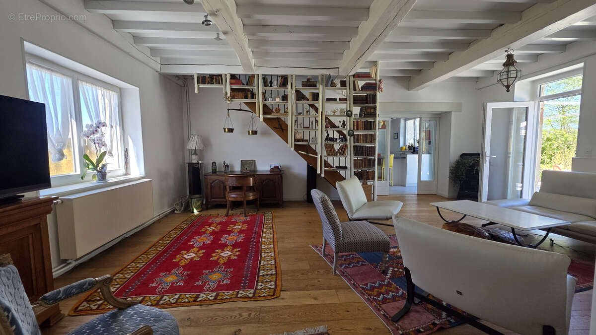 Maison à HEYRIEUX