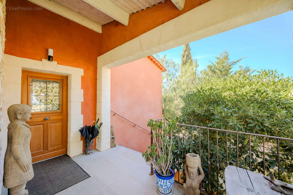 Maison à CARQUEIRANNE