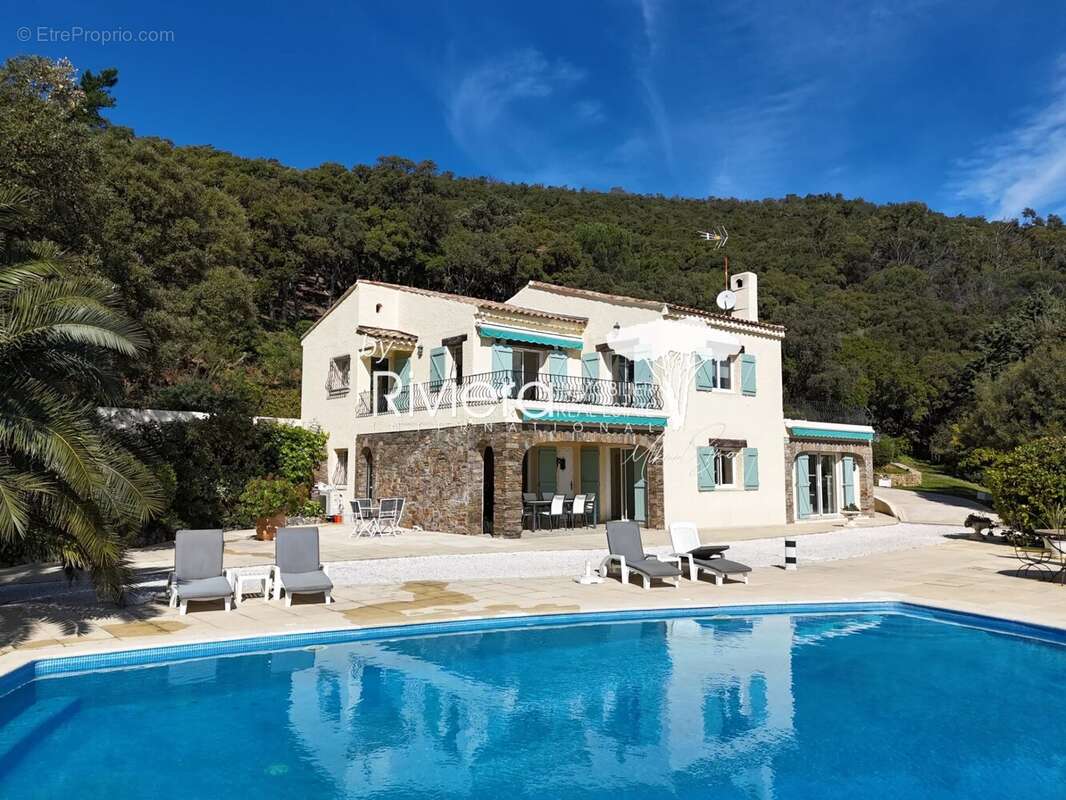 Maison à CAVALAIRE-SUR-MER