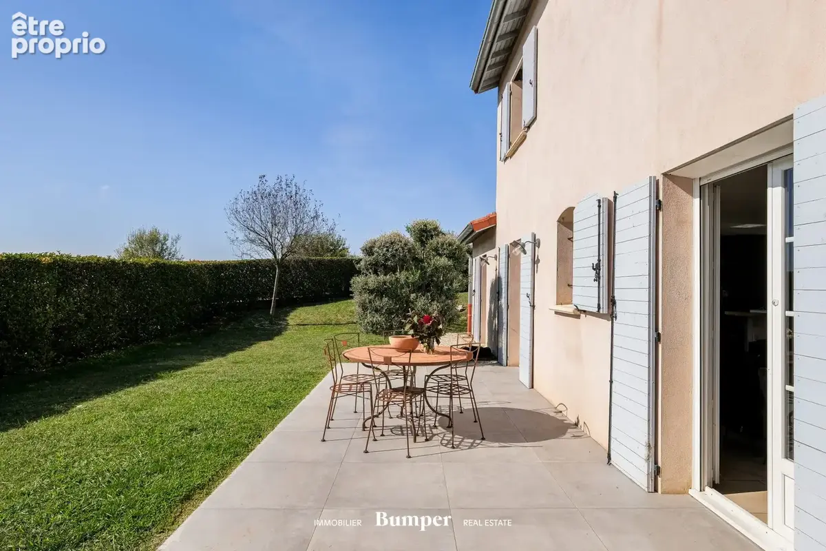 Maison 5 pièces 124 m² à vendre à Communay (69360) - photo 2