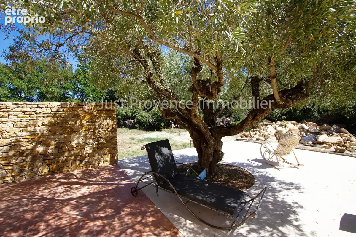 Maison Saint Hippolyte Le Graveyron 6 pièces 179 m2 avec garage sur 8685 m² - photo 17