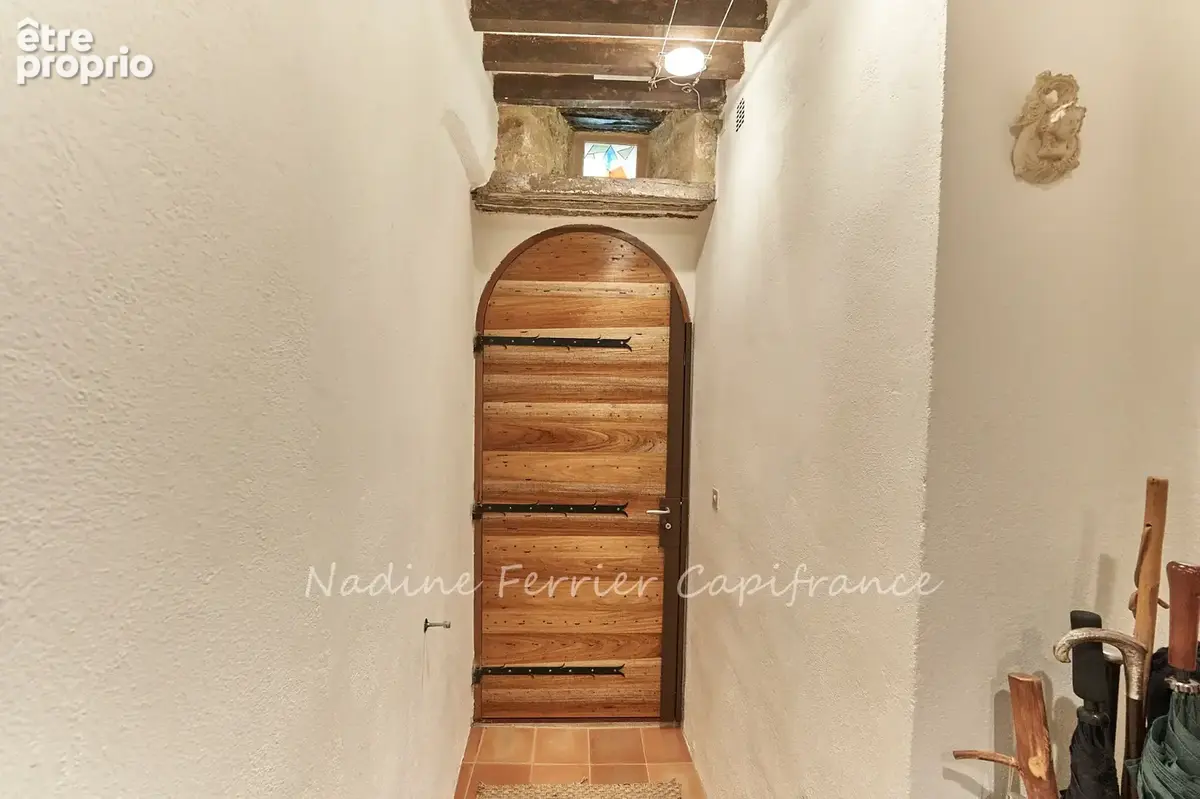 Jouques (13) – grande maison de village rénovée – 215 m² – 4 chambres – terrasse panoramique - photo 35