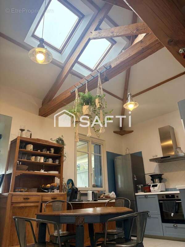 Photo 4 - Maison à EPONE
