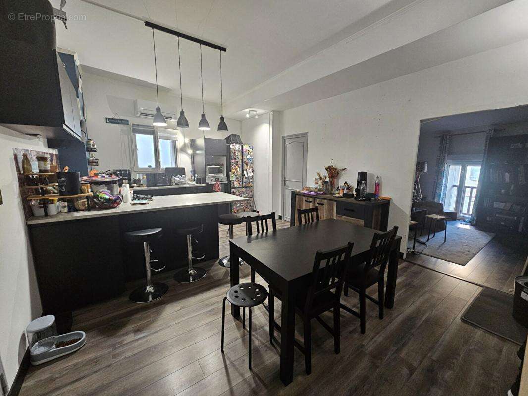 Appartement à CADENET