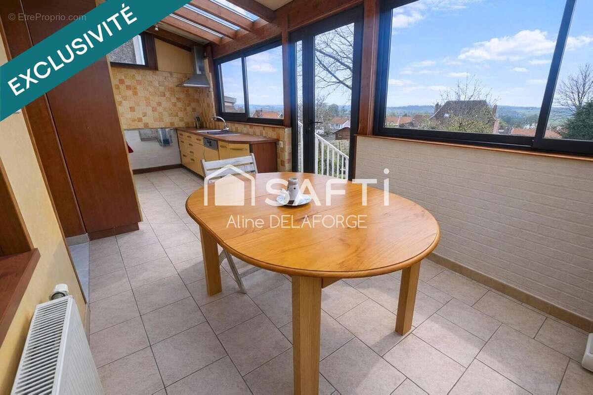 Maison 138 m² à Saint-Pol-Sur-Ternoise  - photo 3