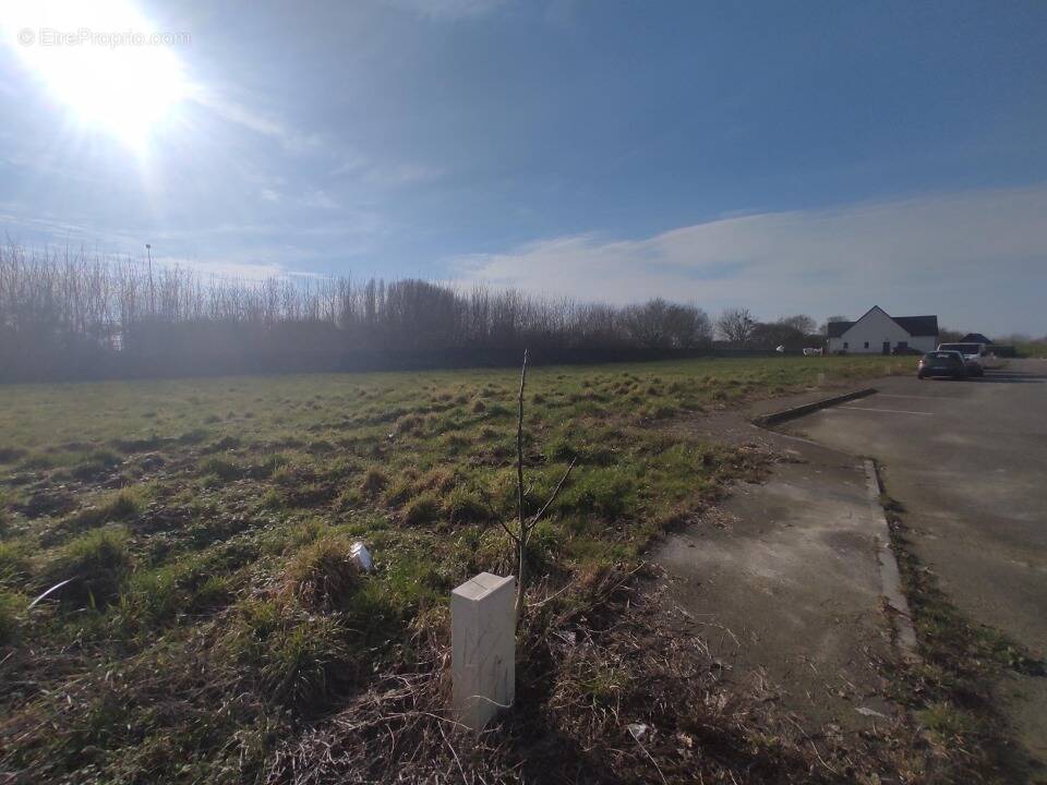 Terrain à EPAIGNES