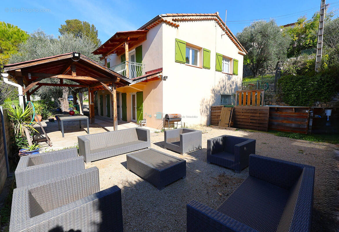 Maison à PEYMEINADE