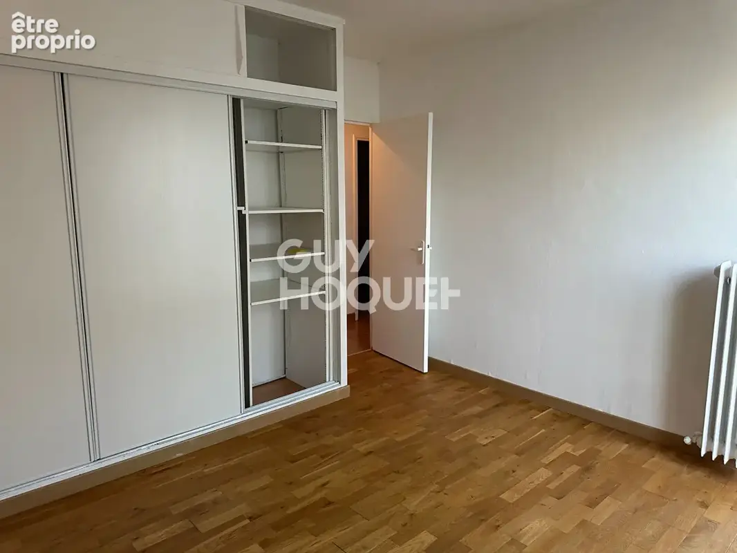 Bel appartement T4 rénové avec grand balcon et vue sur la verdure - photo 6