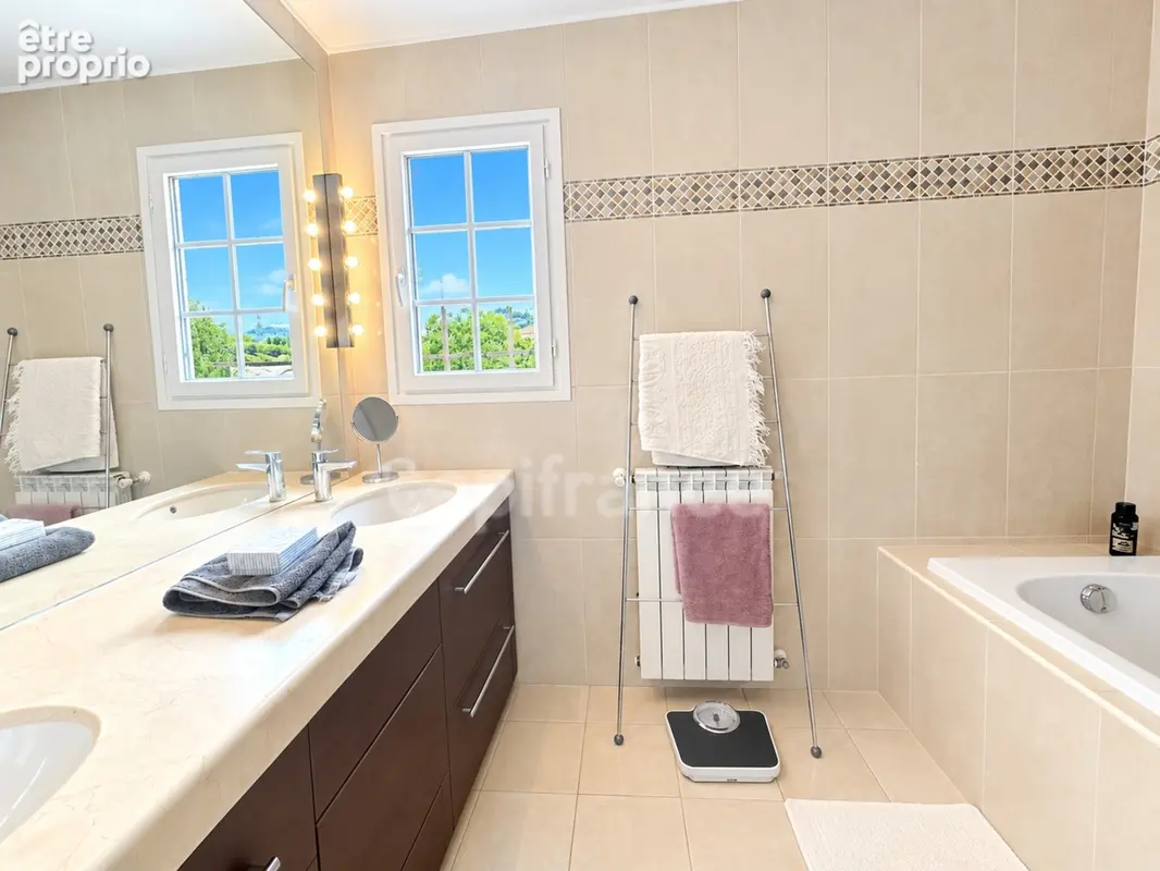 Maison à vendre 5 pièces MOUANS SARTOUX (06) - photo 9