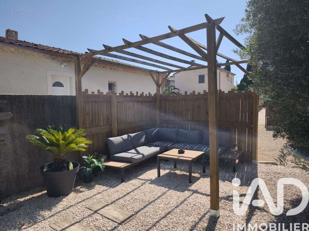 Maison 112 m² à Piolenc  - photo 6