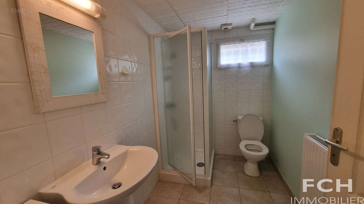 Villa 4 chambres, bureau, 2 garages, vue, proche toutes commodités - photo 18