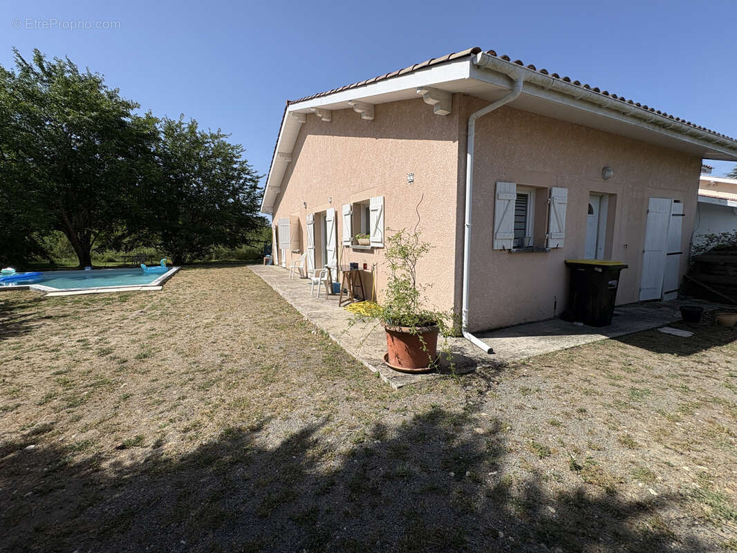 Langon Maison 4 chambres piscine - photo 12