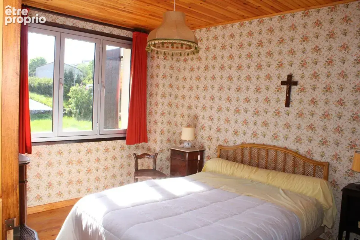Exclusivité Maison avec deux habitations de 166 m2 sur une parcelle de 5400 m² - photo 7