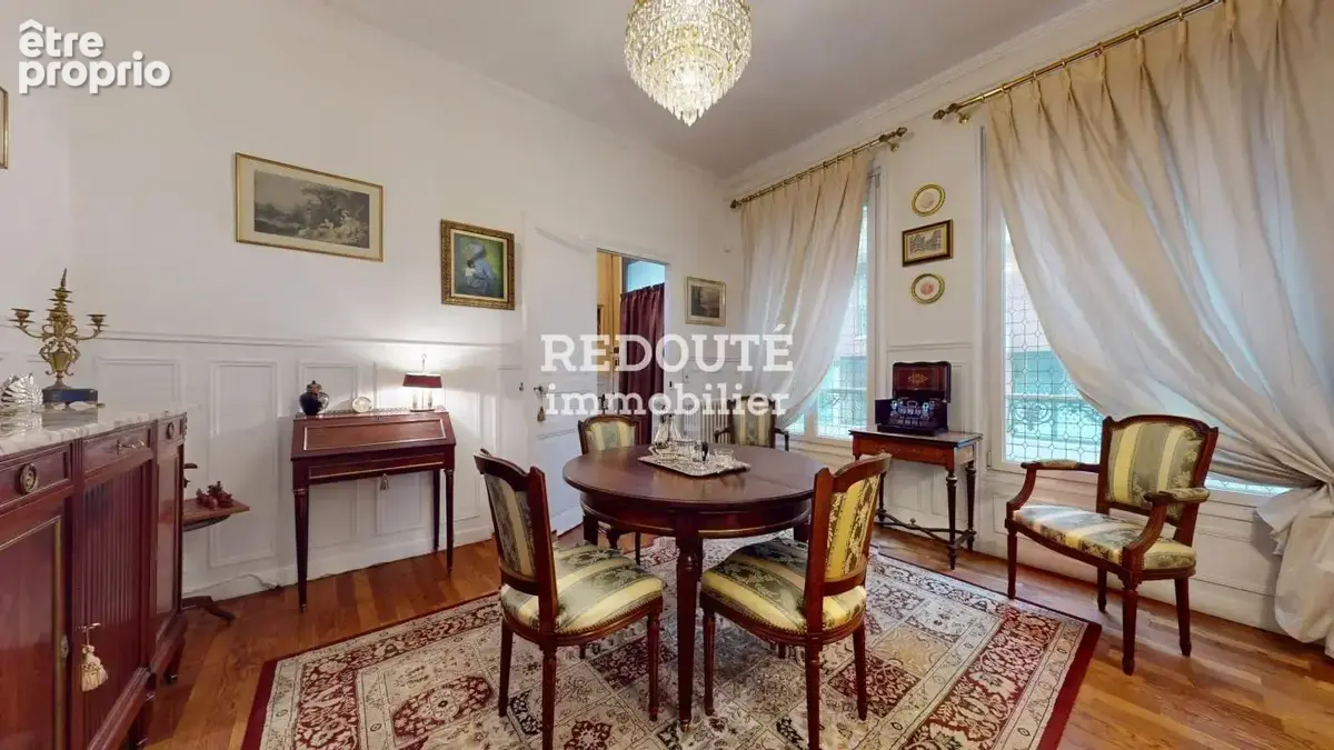 À VENDRE : Maison de caractère – Hyper centre de Reims - photo 2