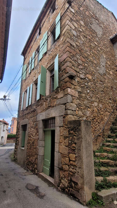 Maison de village en pierre à rénover - 220 m2 à Coustouges - photo 16