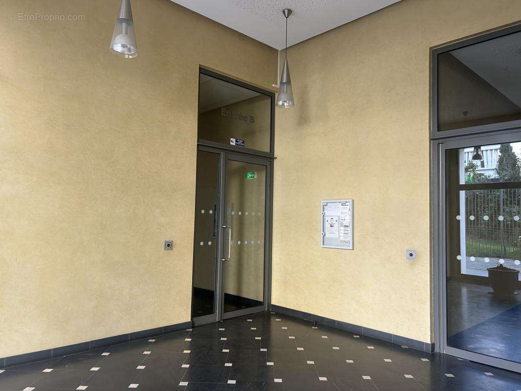 Appartement à MARSEILLE-3E