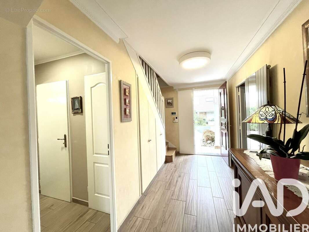 Photo 7 - Maison à SAINT-GERMAIN-LES-CORBEIL