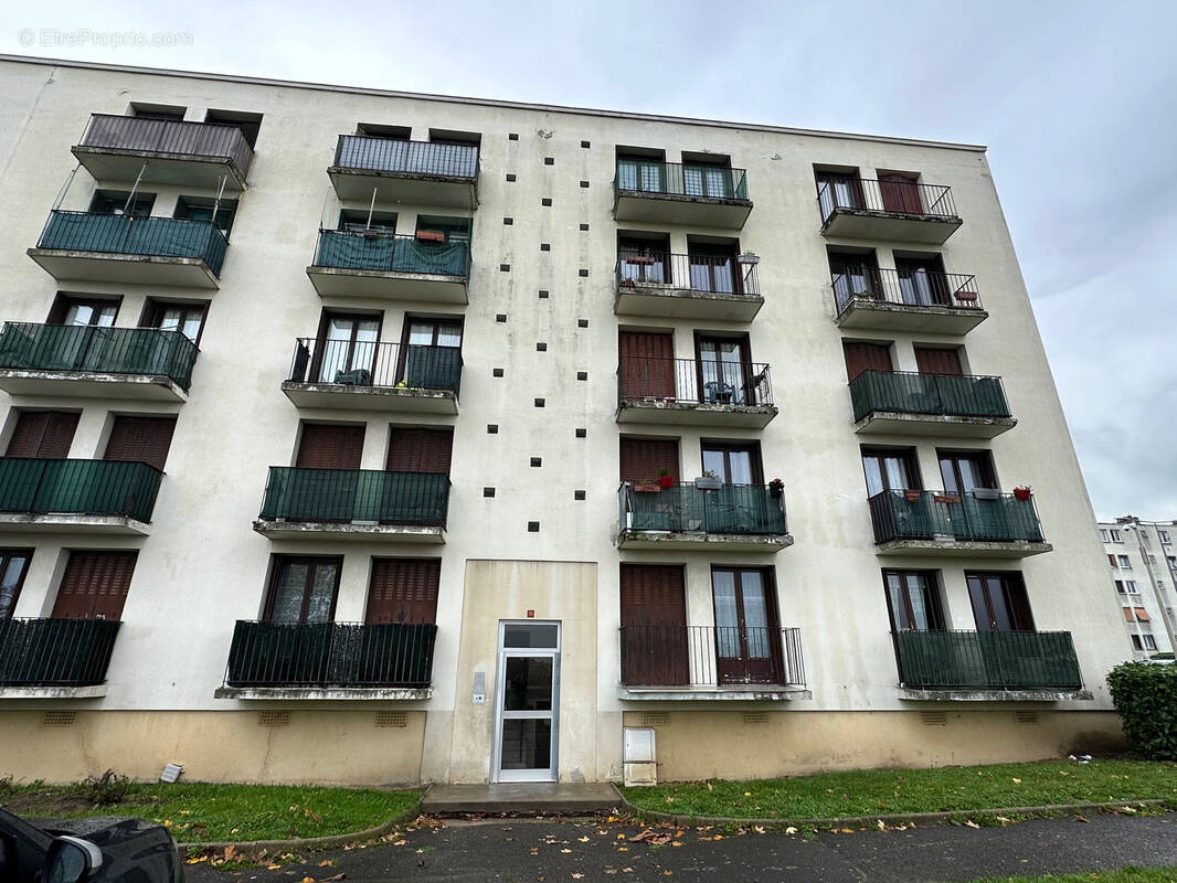 Appartement à GARGES-LES-GONESSE