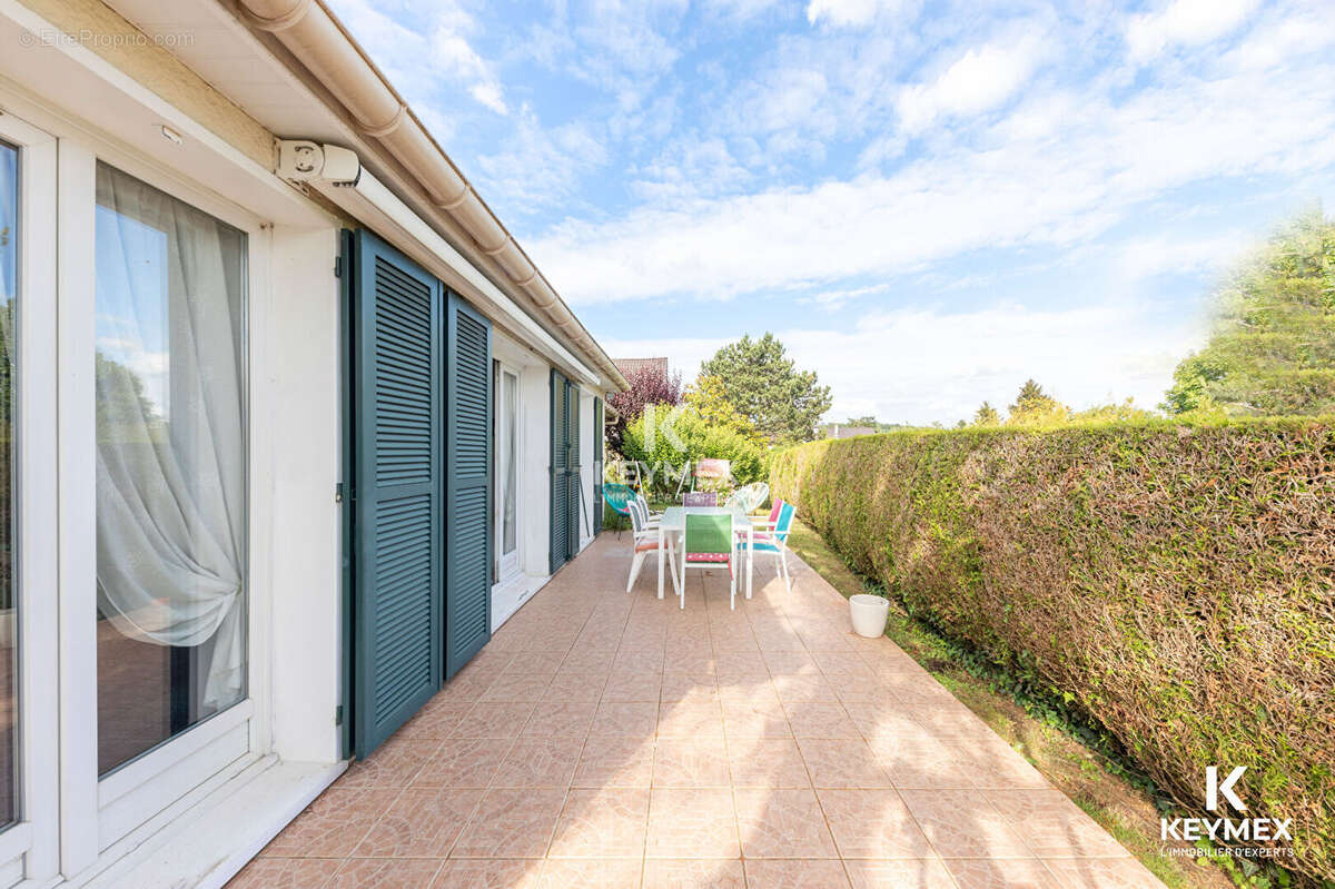 Maison à SAINT-WITZ