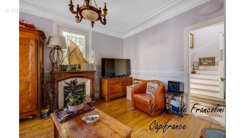 Maison à LE PERREUX-SUR-MARNE