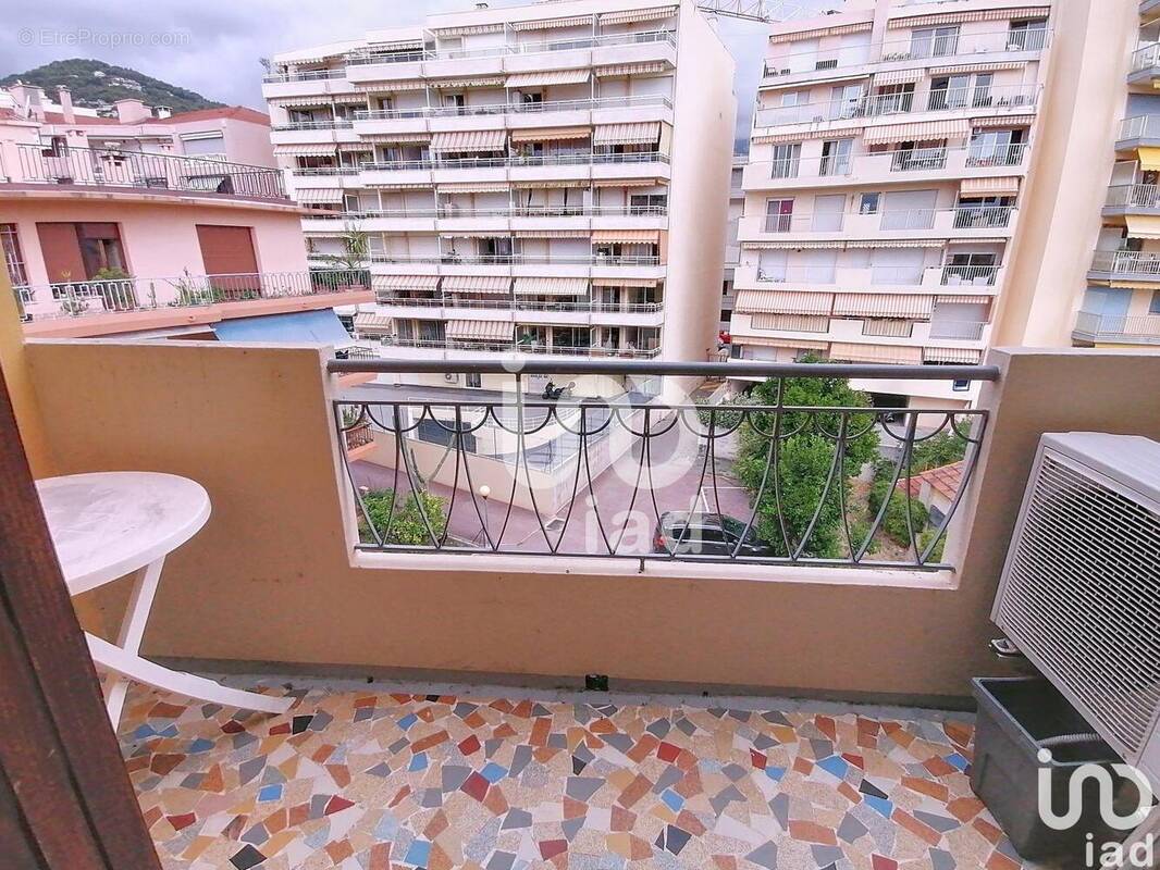 Photo 1 - Appartement à ROQUEBRUNE-CAP-MARTIN