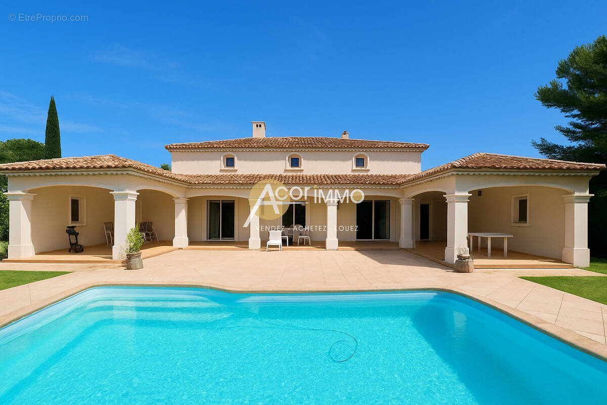 Maison à SANARY-SUR-MER
