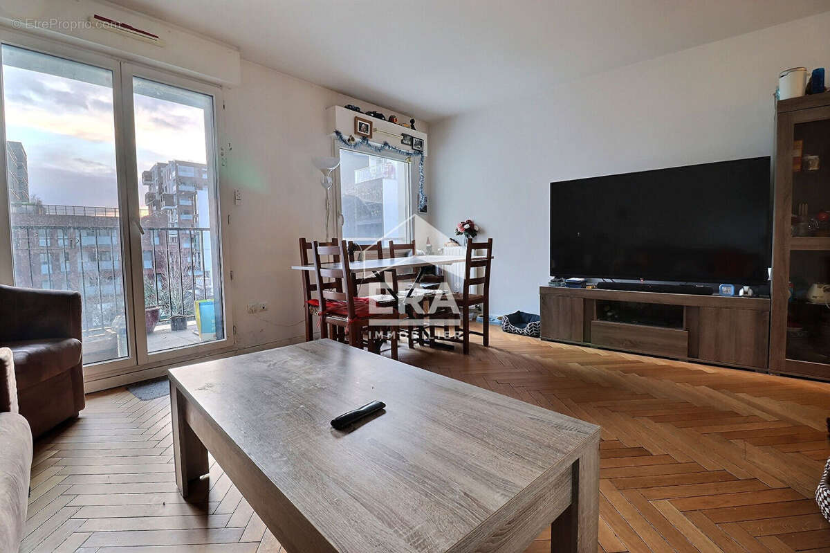 Appartement à COLOMBES