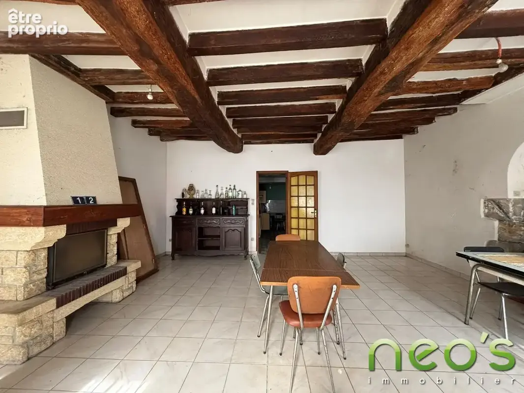 Maison 7 pièces 193 m² à vendre à Saint-Andre-De-La-Marche (49450) - photo 2