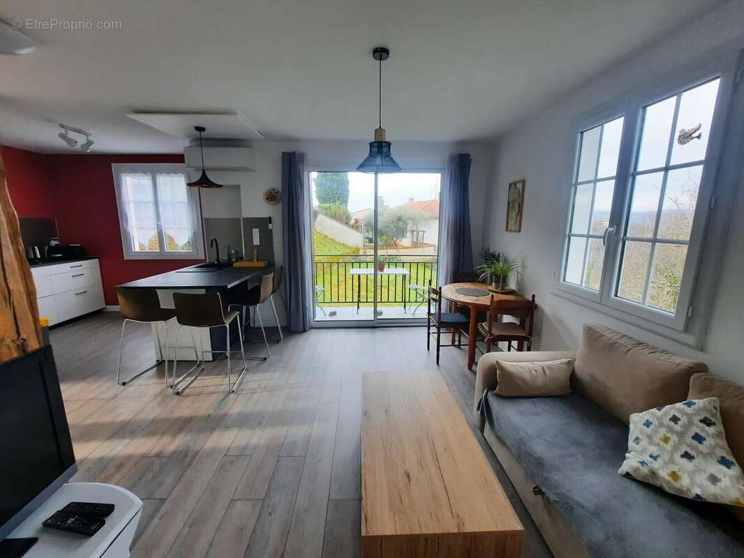 Maison à CORDES-SUR-CIEL