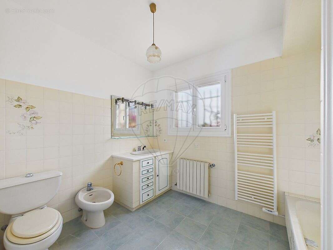Maison à LA COLLE-SUR-LOUP