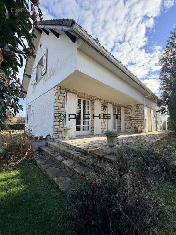 Maison à TRESSES