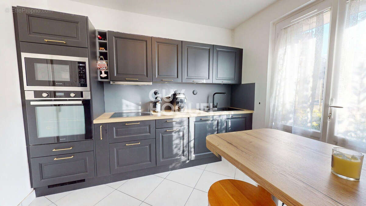 Appartement à FORGES-LES-BAINS