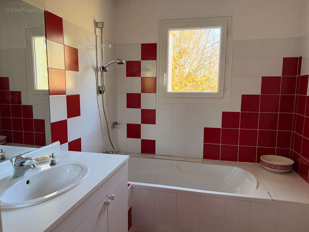 Maison à LE GIROUARD