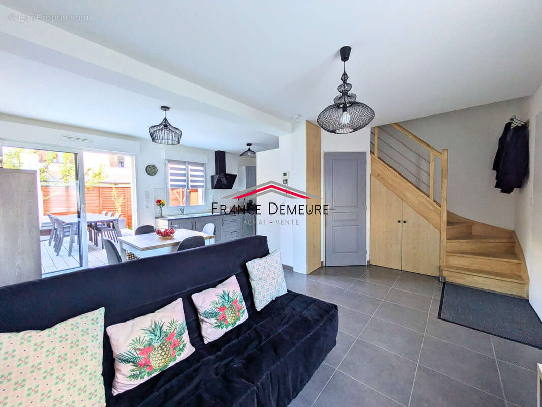 Maison à FRANCONVILLE