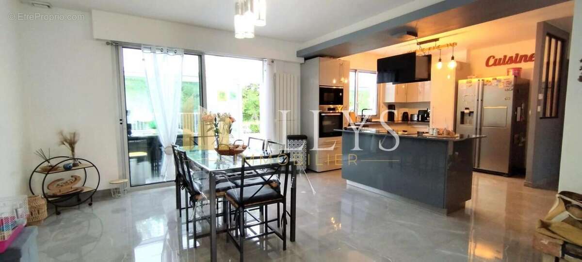 Maison à CHAUMONT-EN-VEXIN